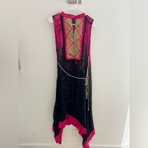 Elegant Black and Pink Kurti